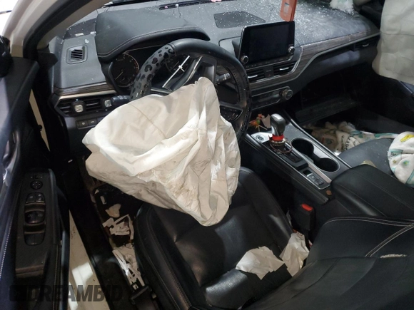 2019 Nissan Altima SL with VIN 1N4BL4EW0KC182522, listed as a Copart auction lot 89361225 with Not Provided miles and Salvage Title. Bid and sale history available at carsss.com. Image 8.