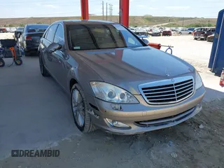 2008 Mercedes-Benz S 550 with VIN WDDNG71X98A232419, listed as a IAAI auction lot 42067244 with 140,192 mi miles and . Bid and sale history available at DreamBid. Image 1.
