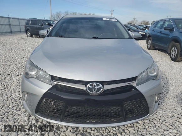 2015 Toyota Camry XLE with VIN 4T1BF1FK2FU102807, listed as a Copart auction lot 48798535 with 116,974 mi miles and Salvage Title. Bid and sale history available at DreamBid. Image 5.