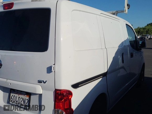 2018 Nissan NV200 SV z VIN 3N6CM0KN4JK700301, wystawiony jako IAAI lot #42832729 z przebiegiem 120 330 mil mil oraz . Historia ofert i sprzedaży dostępna na DreamBid. Obrazek 8.