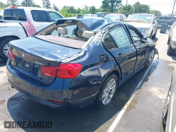 2017 BMW 3 Series 320i z VIN WBA8E1G58HNU14926, wystawiony jako IAAI lot #42150462 z przebiegiem 143 655 mil mil oraz . Historia ofert i sprzedaży dostępna na DreamBid. Obrazek 4.