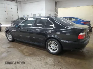 2001 BMW 5 Series 525i z VIN WBADT43441GX23709, wystawiony jako Copart lot #56279355 z przebiegiem 150 964 mil mil oraz Czysty tytuł • Clean title. Historia ofert i sprzedaży dostępna na DreamBid. Obrazek 2.