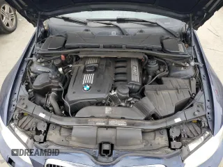 2013 BMW 3 Series 328i with VIN WBADW7C51DE730991, listed as a Copart auction lot 42293025 with 136,587 mi miles and Salvage Title. Bid and sale history available at carsss.com. Image 11.