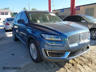 2019 Lincoln Nautilus Standard with VIN 2LMPJ6J9XKBL57103, listed as a IAAI auction lot 41748289 with 42,416 mi miles. Bid and sale history available at carsss.com. Image 1.