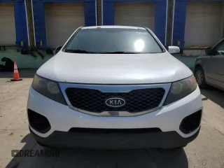 2011 Kia Sorento LX with VIN 5XYKTCA15BG027989, listed as a Copart auction lot 54152835 with 232,372 mi miles and Clean Title. Bid and sale history available at DreamBid. Image 5.