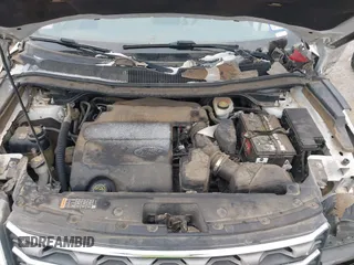 2016 Ford Explorer with VIN 1FM5K8B88GGA34833, listed as a IAAI auction lot 41614997 with 203,128 mi miles and . Bid and sale history available at carsss.com. Image 10.