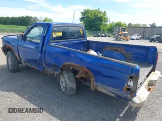 1994 Dodge Dakota z VIN 1B7GG26X5RW145863, wystawiony jako IAAI lot #42345217 z przebiegiem 117 441 mil mil oraz . Historia ofert i sprzedaży dostępna na DreamBid. Obrazek 3.