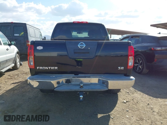 2007 Nissan Frontier SE z VIN 1N6AD07U57C442876, wystawiony jako IAAI lot #41975510 z przebiegiem 170 932 mil mil oraz . Historia ofert i sprzedaży dostępna na DreamBid. Obrazek 16.
