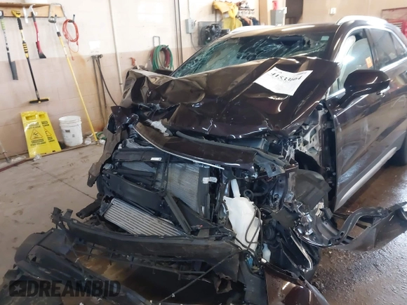 2020 Cadillac XT4 AWD Premium Luxury with VIN 1GYFZDR48LF121111, listed as a IAAI auction lot 41533664 with Not Provided miles. Bid and sale history available at carsss.com. Image 12.