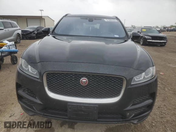 2018 Jaguar F-Pace 20d Premium with VIN SADCJ2FN5JA258135, listed as a Copart auction lot 51066355 with 133,215 mi miles and Clean title. Bid and sale history available at DreamBid. Image 5.