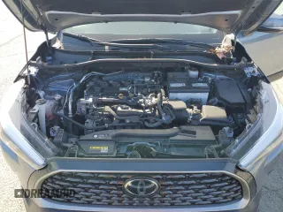 2022 Toyota Corolla Cross XLE с VIN 7MUDAAAG0NV030559, выставлен на аукционе Copart как лот 54075315 с пробегом 28 557 миль миль и Списание • Salvage title. История ставок и продаж доступна на DreamBid. Изображение 11.