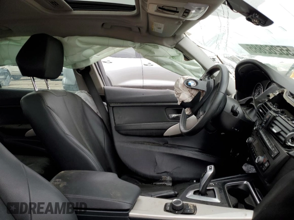 2015 BMW 3 Series 320i xDrive with VIN WBA3C3C58FP663617, listed as a Copart auction lot 55262885 with Not provided miles and Salvage title. Bid and sale history available at DreamBid. Image 7.
