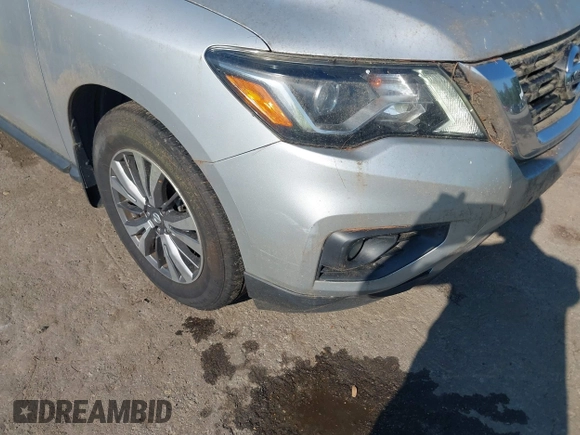 2017 Nissan Pathfinder Platinum with VIN 5N1DR2MN7HC621847, listed as a IAAI auction lot 42627275 with 108,348 mi miles and . Bid and sale history available at DreamBid. Image 6.