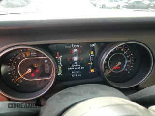 2021 Jeep Gladiator Sport z VIN 1C6HJTAG7ML507101, wystawiony jako Copart lot #54265865 z przebiegiem 42 781 mil mil oraz Szkoda całkowita • Salvage title. Historia ofert i sprzedaży dostępna na DreamBid. Obrazek 9.