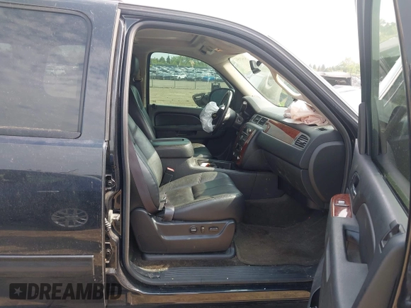 2013 Chevrolet Tahoe LT с VIN 1GNSKBE02DR186768, выставлен на аукционе IAAI как лот 42429597 с пробегом 132 404 миль миль и . История ставок и продаж доступна на DreamBid. Изображение 5.