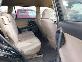 2007 Toyota RAV4 with VIN JTMZD33V976028178, listed as a IAAI auction lot 41923783 with 288,329 mi miles. Bid and sale history available at carsss.com. Image 8.