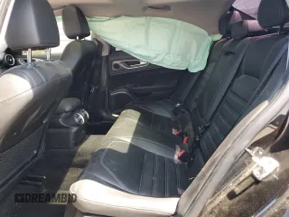 2018 Alfa Romeo Giulia Ti Sport z VIN ZARFAECN7J7588845, wystawiony jako Copart lot #55140535 z przebiegiem Nie podano mil oraz Szkoda całkowita • Salvage title. Historia ofert i sprzedaży dostępna na DreamBid. Obrazek 10.
