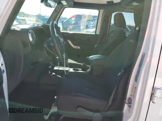 2018 Jeep Wrangler JK Unlimited Sahara with VIN 1C4HJWEG0JL929209, listed as a Copart auction lot 82971914 with 97,812 mi miles and Non Repairable. Bid and sale history available at carsss.com. Image 7.