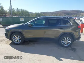 2015 Jeep Cherokee Limited with VIN 1C4PJMDS0FW685749, listed as a IAAI auction lot 41834880 with 161,614 mi miles. Bid and sale history available at carsss.com. Image 15.