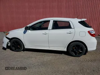 2009 Toyota Matrix z VIN 2T1KU40EX9C005404, wystawiony jako Copart lot #56346825 z przebiegiem 333 704 mil mil oraz Czysty tytuł • Clean title. Historia ofert i sprzedaży dostępna na DreamBid. Obrazek 2.