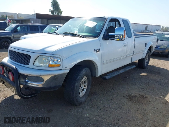 1997 Ford F-150 XL with VIN 1FTDX18W6VNB27227, listed as a IAAI auction lot 41858395 with 174,888 mi miles. Bid and sale history available at carsss.com. Image 2.