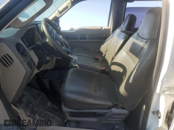 2010 Ford F-250 XL with VIN 1FTSW2A59AEA19292, listed as a Copart auction lot 68735244 with 106,646 mi miles and Salvage title. Bid and sale history available at DreamBid. Image 7.