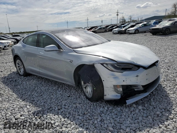 2016 Tesla Model S 90D with VIN 5YJSA1E25GF142104, listed as a Copart auction lot 50874815 with 84,917 mi miles and Salvage Title. Bid and sale history available at DreamBid. Image 4.