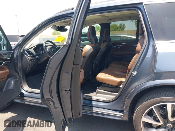2019 Volvo XC90 Momentum с VIN YV4A22PKXK1441050, выставлен на аукционе IAAI как лот 42555612 с пробегом 67 864 миль миль и . История ставок и продаж доступна на DreamBid. Изображение 8.