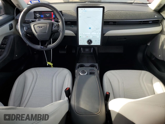 2022 Ford Mustang Mach-E Premium с VIN 3FMTK3SS4NMA01093, выставлен на аукционе Copart как лот 48062625 с пробегом 19 762 миль миль и Списание • Salvage title. История ставок и продаж доступна на DreamBid. Изображение 8.