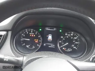 2018 Nissan Rogue Sport SV with VIN JN1BJ1CP3JW105119, listed as a IAAI auction lot 41717064 with 108,434 mi miles. Bid and sale history available at carsss.com. Image 7.