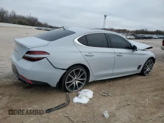 2022 Genesis G70 2.0T with VIN KMTG34TA2NU088116, listed as a Copart auction lot 85489634 with 83,335 mi miles and Clean Title. Bid and sale history available at DreamBid. Image 3.