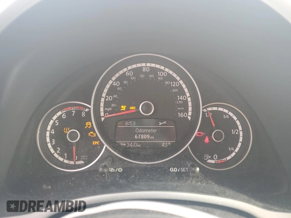 2014 Volkswagen Beetle 1.8T z VIN 3VWJ17AT1EM663680, wystawiony jako Copart lot #48163255 z przebiegiem 67 809 mil mil oraz Szkoda całkowita • Salvage title. Historia ofert i sprzedaży dostępna na DreamBid. Obrazek 9.