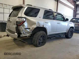 2022 Toyota 4Runner SR5 Premium with VIN JTENU5JR9N6069712, listed as a Copart auction lot 53273355 with 57,967 mi miles and Salvage title. Bid and sale history available at DreamBid. Image 3.
