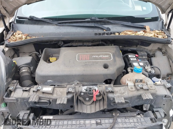 2015 FIAT 500L Easy с VIN ZFBCFABH1FZ036579, выставлен на аукционе IAAI как лот 42358118 с пробегом 116 135 миль миль и . История ставок и продаж доступна на DreamBid. Изображение 10.