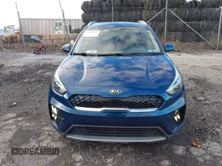 2020 Kia Niro LX with VIN KNDCB3LC9L5360907, listed as a IAAI auction lot 41229033 with 153,833 mi miles. Bid and sale history available at carsss.com. Image 11.