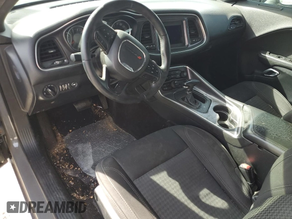 2018 Dodge Challenger SXT z VIN 2C3CDZAG4JH118524, wystawiony jako Copart lot #49784495 z przebiegiem 142 701 mil mil oraz Szkoda całkowita • Salvage title. Historia ofert i sprzedaży dostępna na DreamBid. Obrazek 8.