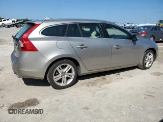 2015 Volvo V60 T5 Drive-E Premier with VIN YV140MEK5F1241312, listed as a Copart auction lot 71933184 with 113,089 mi miles and Salvage Title. Bid and sale history available at carsss.com. Image 3.