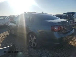2008 Volkswagen Jetta GLI z VIN 3VWDJ71K48M179527, wystawiony jako Copart lot #71831124 z przebiegiem 199 028 mil mil oraz Szkoda całkowita • Salvage title. Historia ofert i sprzedaży dostępna na DreamBid. Obrazek 2.