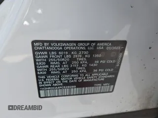 2023 Volkswagen Atlas SE z VIN 1V2HR2CA4PC526289, wystawiony jako IAAI lot #42734426 z przebiegiem 46 454 mil mil oraz . Historia ofert i sprzedaży dostępna na DreamBid. Obrazek 31.