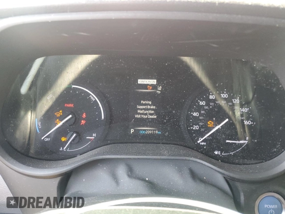 2022 Toyota Sienna XSE with VIN 5TDXRKEC2NS080621, listed as a Copart auction lot 60717445 with 209,119 mi miles and Non repairable. Bid and sale history available at DreamBid. Image 9.
