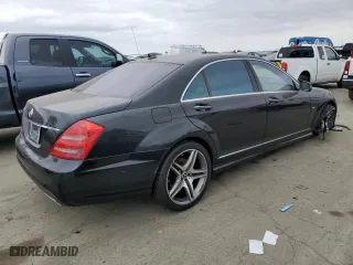 2012 Mercedes-Benz S-Class S 550 with VIN WDDNG7DB7CA466826, listed as a Copart auction lot 88154585 with 127,856 mi miles and Salvage Title. Bid and sale history available at carsss.com. Image 3.