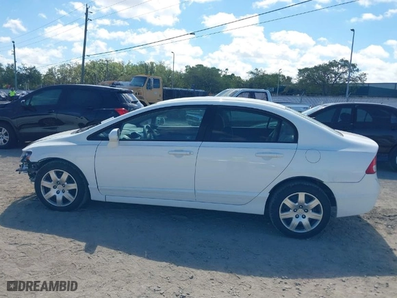 2010 Honda Civic Sdn LX with VIN 2HGFA1F5XAH551745, listed as a IAAI auction lot 41840242 with 19,231 mi miles. Bid and sale history available at carsss.com. Image 15.