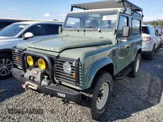 1992 Land Rover Defender with VIN SALLDVAF8JA917701, listed as a Copart auction lot 73864824 with 4,284 mi miles and Salvage title. Bid and sale history available at DreamBid. Image 1.