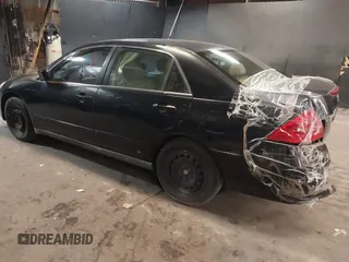 2007 Honda Accord LX z VIN 1HGCM56487A222705, wystawiony jako IAAI lot #41046876 z przebiegiem 100 211 mil mil oraz . Historia ofert i sprzedaży dostępna na DreamBid. Obrazek 3.