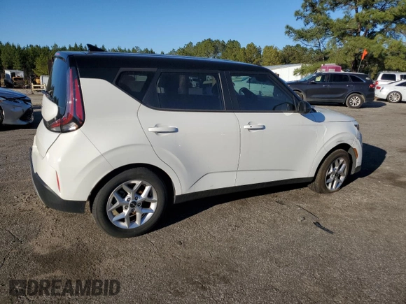 2024 Kia Soul S with VIN KNDJ23AU8R7230004, listed as a Copart auction lot 47560085 with 12,548 mi miles and Salvage Title. Bid and sale history available at DreamBid. Image 3.
