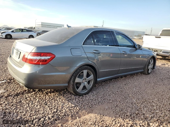 2011 Mercedes-Benz E-Class E 350 Luxury with VIN WDDHF5GBXBA429932, listed as a Copart auction lot 80981024 with 122,644 mi miles and Salvage Title. Bid and sale history available at carsss.com. Image 3.