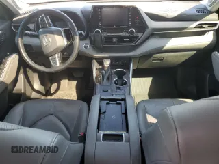 2021 Toyota Highlander Limited z VIN 5TDYZRAH8MS050939, wystawiony jako Copart lot #48616025 z przebiegiem 111 687 mil mil oraz Szkoda całkowita • Salvage title. Historia ofert i sprzedaży dostępna na DreamBid. Obrazek 8.