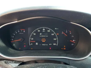 2016 Kia Cadenza Premium with VIN KNALN4D76G5208827, listed as a Copart auction lot 70518144 with 94,221 mi miles and Salvage Title. Bid and sale history available at carsss.com. Image 9.