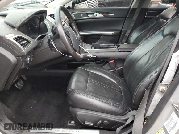 2014 Lincoln MKZ with VIN 3LN6L2GK6ER820817, listed as a Copart auction lot 58742365 with 201,284 mi miles and Salvage title. Bid and sale history available at DreamBid. Image 7.