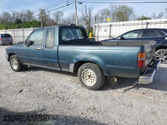 1994 Toyota Pickup z VIN 4TARN93P1RZ213243, wystawiony jako Copart lot #54068005 z przebiegiem 220 450 mil mil oraz Czysty tytuł • Clean title. Historia ofert i sprzedaży dostępna na DreamBid. Obrazek 2.